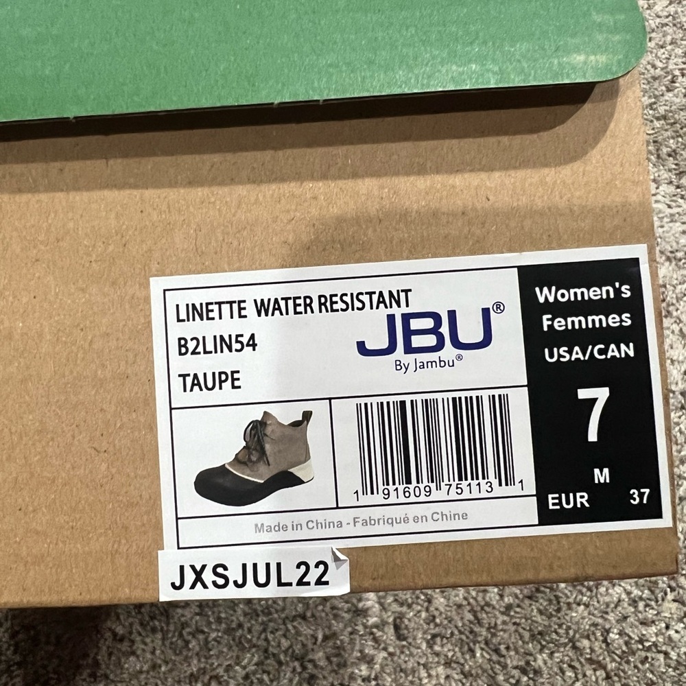 Women's Linette Lace-Up Water-Resistant Duck Booties - Picture 3 of 4